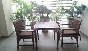 曼谷 Khlong Toei D Raj Residences 3 卧室 公寓 售 