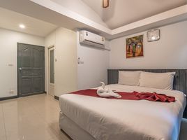 5 Schlafzimmer Villa zu vermieten in Fairy Sweet Village, Nong Prue, Nong Prue