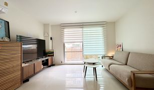 2 Bedrooms Condo for sale in Khlong Tan Nuea, Bangkok The Clover