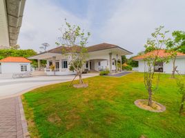 10 Bedroom Villa for sale in Phuket, Rawai, Phuket Town, Phuket