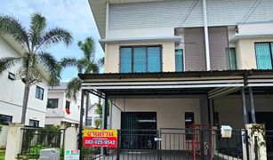 2 Bedrooms Townhouse for sale in Bang Sao Thong, Samut Prakan Modi Villa Bangna
