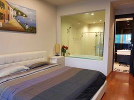 1 Bedroom Condo for rent at The Address Chidlom, Lumphini