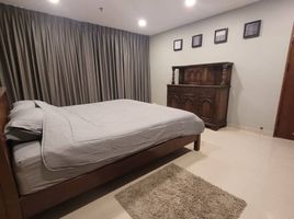 2 Bedroom Apartment for rent at Baan Prompong, Khlong Tan Nuea