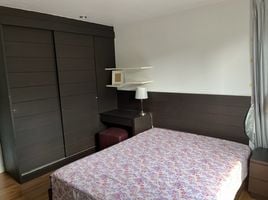 2 Schlafzimmer Appartement zu vermieten im The Clover, Khlong Tan Nuea