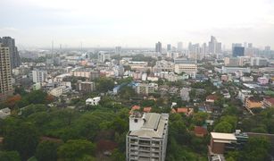 Кондо, 3 спальни на продажу в Thung Mahamek, Бангкок The Met