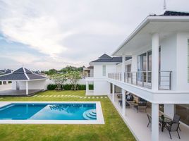 4 Schlafzimmer Villa zu verkaufen im Falcon Hill Luxury Pool Villas, Nong Kae
