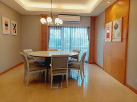 3 Bedroom Apartment for rent at Esmeralda Apartments, Thung Mahamek