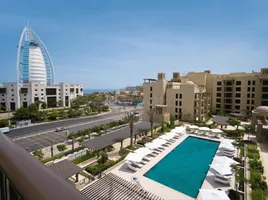 4 बेडरूम अपार्टमेंट for sale at Al Jazi, Madinat Jumeirah Living