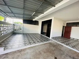 3 Bedroom House for rent in Talat Nuea, Phuket Town, Talat Nuea