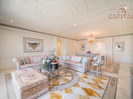 2 बेडरूम कोंडो for sale at Palazzo Versace, Al Jaddaf