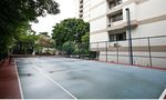 网球场 at Phirom Garden Residence