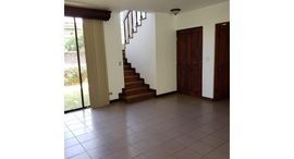Available Units at Apartment For Rent in Los Laureles