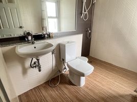 1 m² Office for sale at Supalai Ville Rattanathibet, Bang Kraso, Mueang Nonthaburi, Nonthaburi