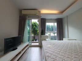 1 Schlafzimmer Wohnung zu vermieten im Double Lake Condominium, Ban Mai