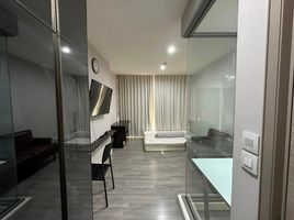 1 Bedroom Condo for sale at The Room Rama 4, Rong Mueang, Pathum Wan