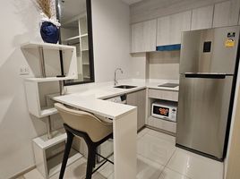 1 Bedroom Condo for rent at Life One Wireless, Lumphini