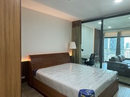 1 Schlafzimmer Wohnung zu vermieten im Noble Remix, Khlong Tan, Khlong Toei