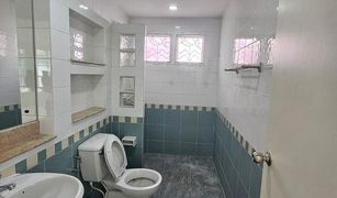 3 Bedrooms House for sale in Bang Krathuek, Nakhon Pathom Baan Parichart Sampran