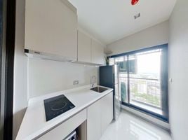 1 Schlafzimmer Appartement zu vermieten im Life Sukhumvit 62, Bang Chak