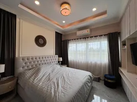 4 Bedroom Villa for sale at Baan Dusit Pattaya Hill 5, Huai Yai, Pattaya