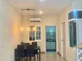 3 Bedroom Townhouse for sale at Golden Town 3 Bangna-Suanluang, Dokmai