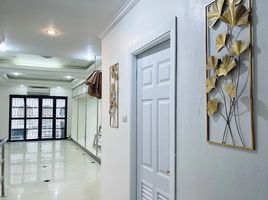 3 Bedroom Shophouse for sale in Central Pattaya Beach, Nong Prue, Nong Prue