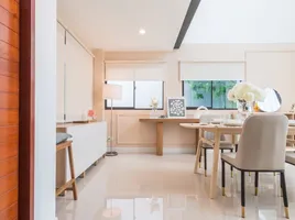 3 Bedroom Townhouse for rent at Nirvana Define Srinakarin-Rama 9, Saphan Sung, Saphan Sung
