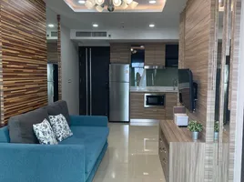 2 спален Кондо в аренду в Dusit Grand Condo View, Nong Prue