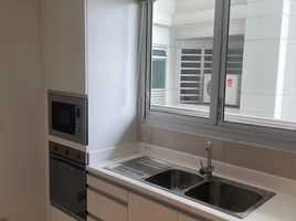 3 Schlafzimmer Appartement zu vermieten im Chodtayakorn, Khlong Toei Nuea