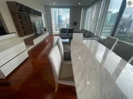 3 спален Кондо в аренду в Siri Residence , Khlong Tan