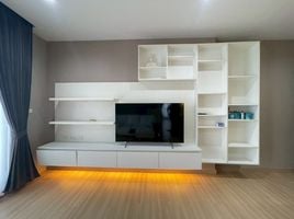 2 Schlafzimmer Wohnung zu vermieten im Urbano Absolute Sathon-Taksin, Khlong Ton Sai, Khlong San, Bangkok, Thailand
