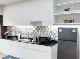 1 спален Кондо на продажу в The Green Places Condominium, Ratsada, Пхукет Тощн, Пхукет