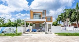 Доступные квартиры в Brand New Pool Villa for Sale in Chalong