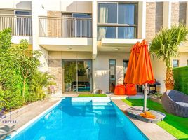 3 Bedroom Townhouse for sale at D2 - Damac Hills 2, DAMAC Hills 2 (Akoya)