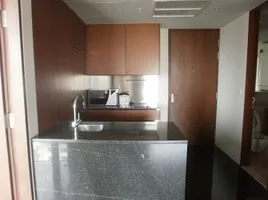 1 Bedroom Apartment for sale at Hansar Rajdamri, Lumphini