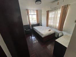 3 Bedroom Apartment for rent at Tiara Mansion, Khlong Tan Nuea, Watthana