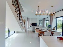 4 Bedroom House for sale at Ploenchit Collina, San Kamphaeng