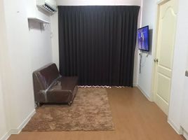 1 Schlafzimmer Wohnung zu verkaufen im Lumpini Condo Town Bangkhae, Bang Khae