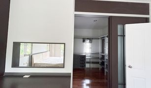 3 Bedrooms House for sale in Bang Chan, Bangkok Setthasiri Wongwaen-Ramindra