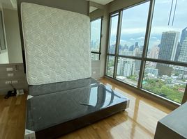 3 Schlafzimmer Appartement zu vermieten im 39 Boulevard Executive Residence, Khlong Tan Nuea