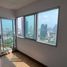 2 Bedroom Apartment for sale at Supalai Park Ekkamai-Thonglor, Bang Kapi