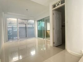 4 Bedroom House for sale at Supalai Park Ville 2, Anusawari, Bang Khen