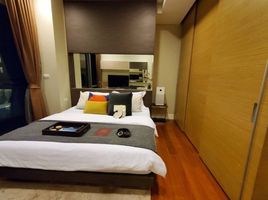 2 Schlafzimmer Wohnung zu verkaufen im Bright Sukhumvit 24, Khlong Tan