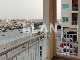 1 Bedroom Apartment for sale at Mazaya 30, Queue Point, Dubai Land