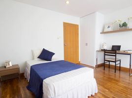 3 Bedroom Condo for rent at Queens Park View, Khlong Tan, Khlong Toei
