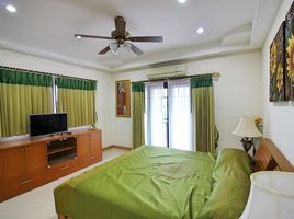 2 Schlafzimmer Appartement zu vermieten im Chaiyapruek Residence, Nong Prue