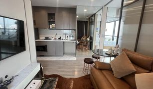 1 Bedroom Condo for sale in Khlong Tan Nuea, Bangkok Rhythm Ekkamai