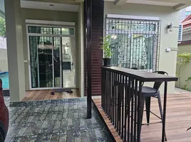 3 спален Вилла в аренду в Grand T.W. Home 2, Nong Prue
