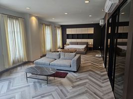 4 Schlafzimmer Villa zu vermieten im Baan Klang Krung Grande Vienna Rama 3, Bang Phongphang, Yan Nawa, Bangkok