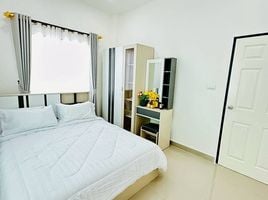 3 Schlafzimmer Haus zu verkaufen im Rattanakorn Village 18, Na Kluea